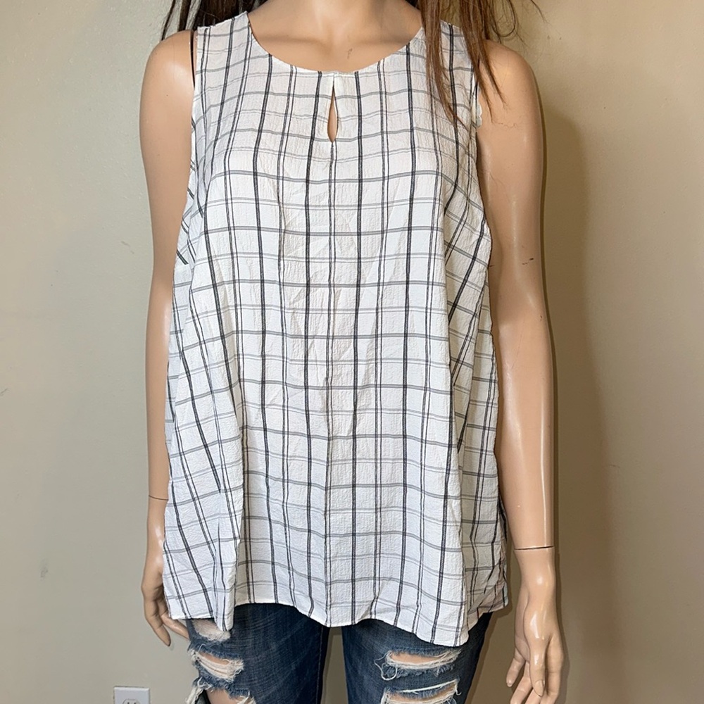 Lane Bryant plaid Linen Sleveless Top Sz 24 Black White